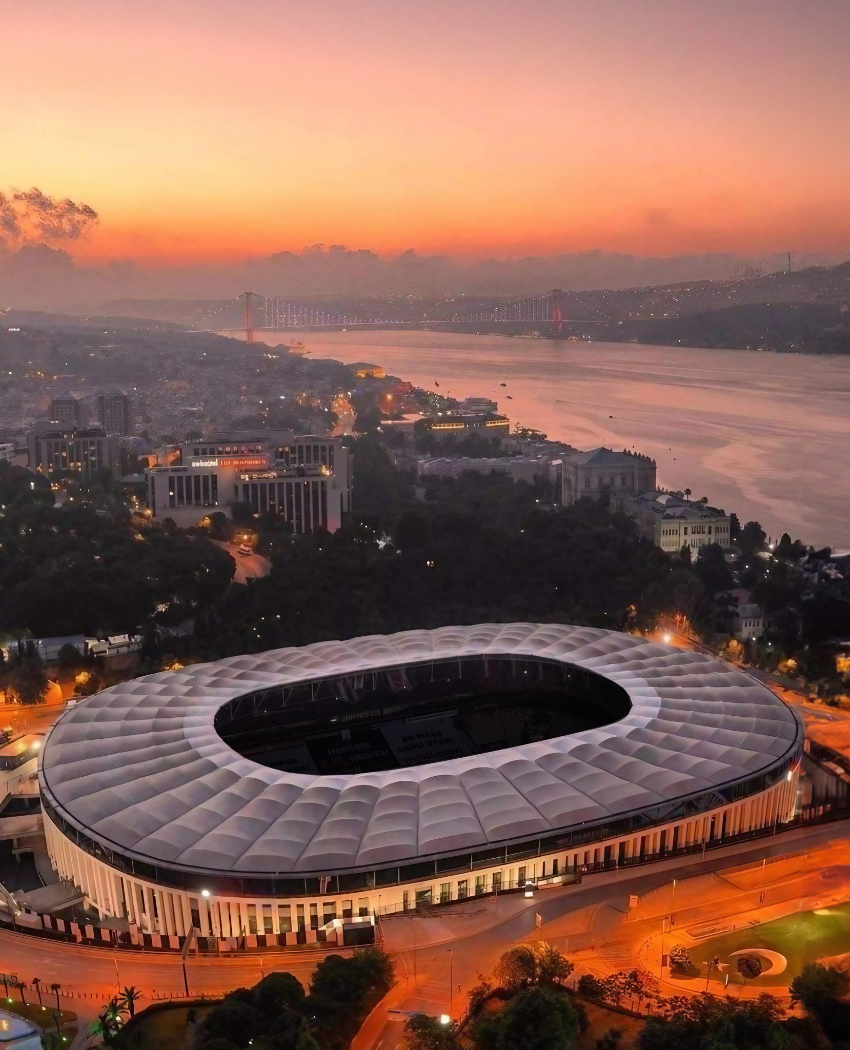 TFF AÇIKLADI. AVRUPA’NIN 2 BÜYÜK FİNALİNDEN BİRİSİ TÜPRAŞ STADINDA OYNANACAK…